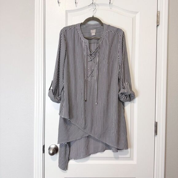 Chico’s Women’s Striped Lace Up Roll Tab Sleeve Asymmetrical Hem Tunic Size L/2 - Picture 1 of 10